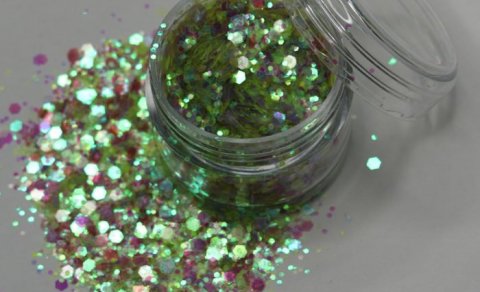 GLITRAÐU MEÐ OKKUR 28 febrúar