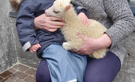 Heimsókn úr sveitinni